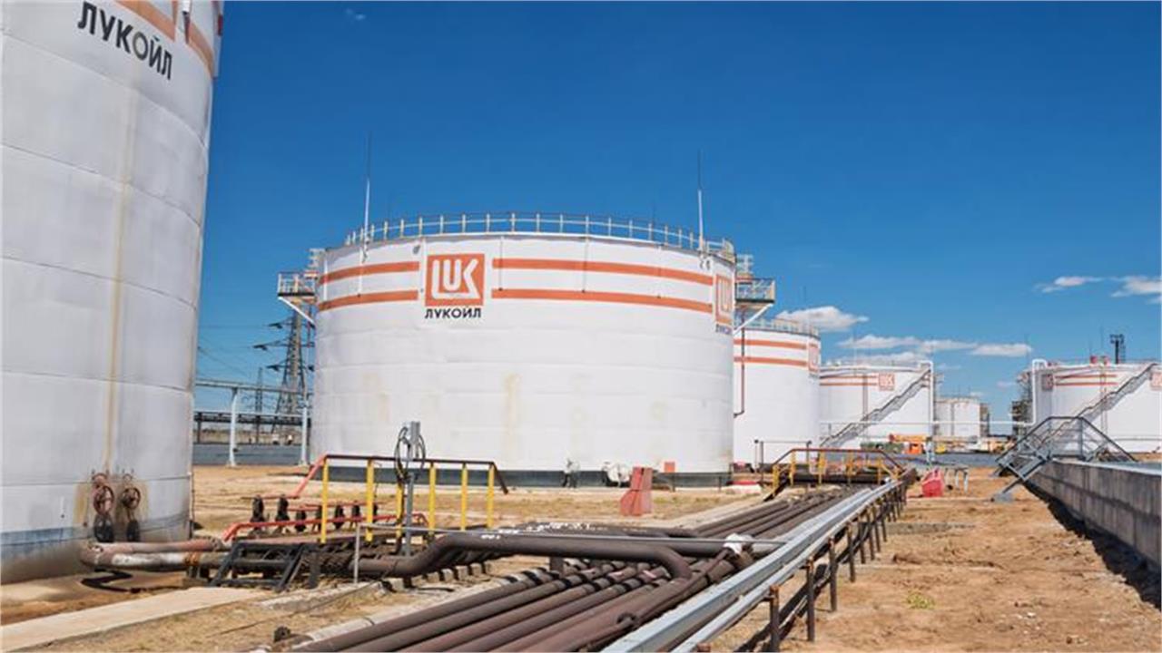 Lukoil Threatens Legal Action if Bulgaria Blocks Asset Sales